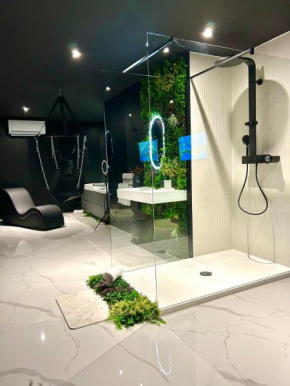 BDSM TANTRA Love Room & Spa SALON DE PROVENCE